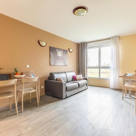 Zenitude Hotel-Residences Magny-Les-Hameaux Exterior photo