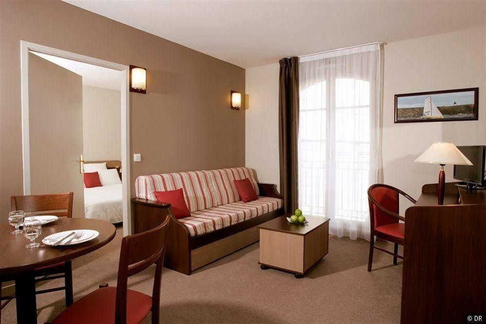 Zenitude Hotel-Residences Magny-Les-Hameaux Exterior photo